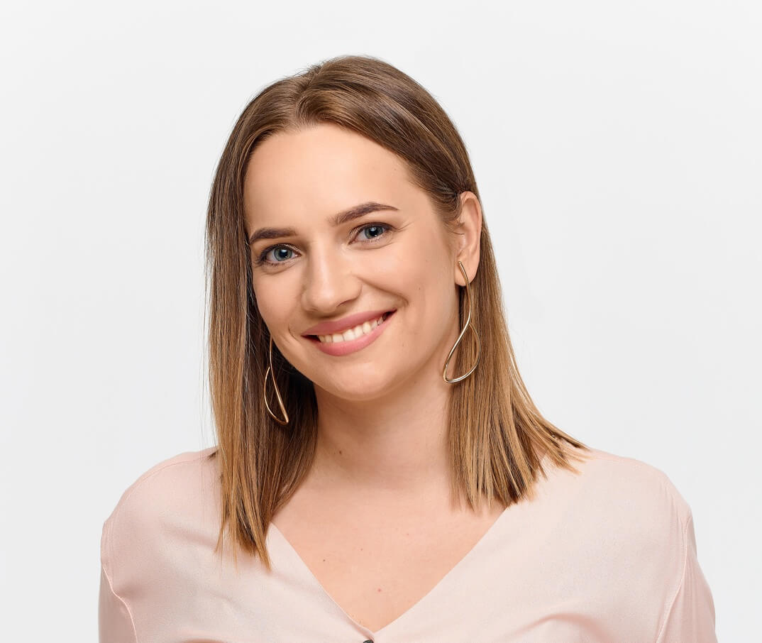 Анастасія Стеценко 